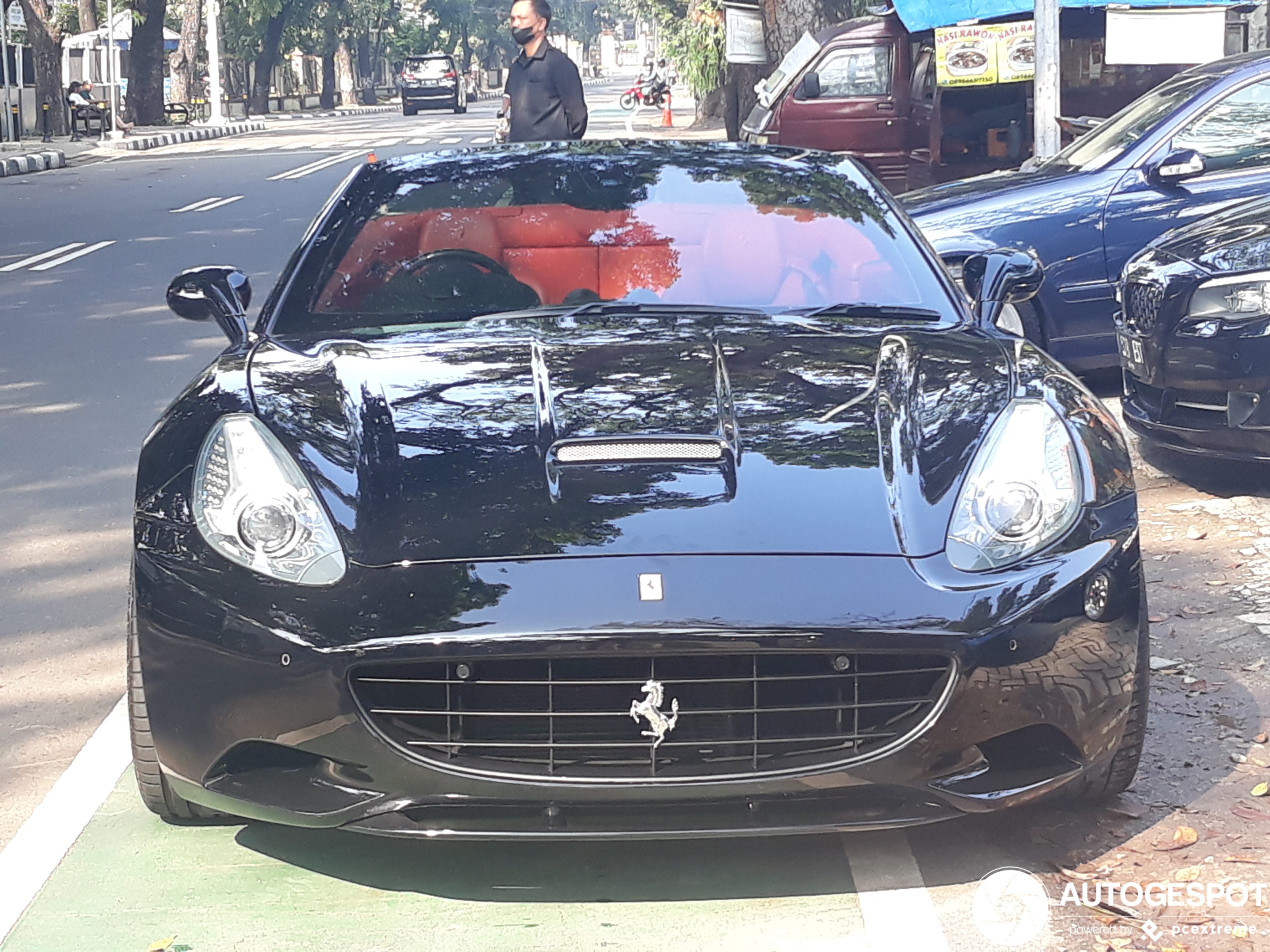 Ferrari California