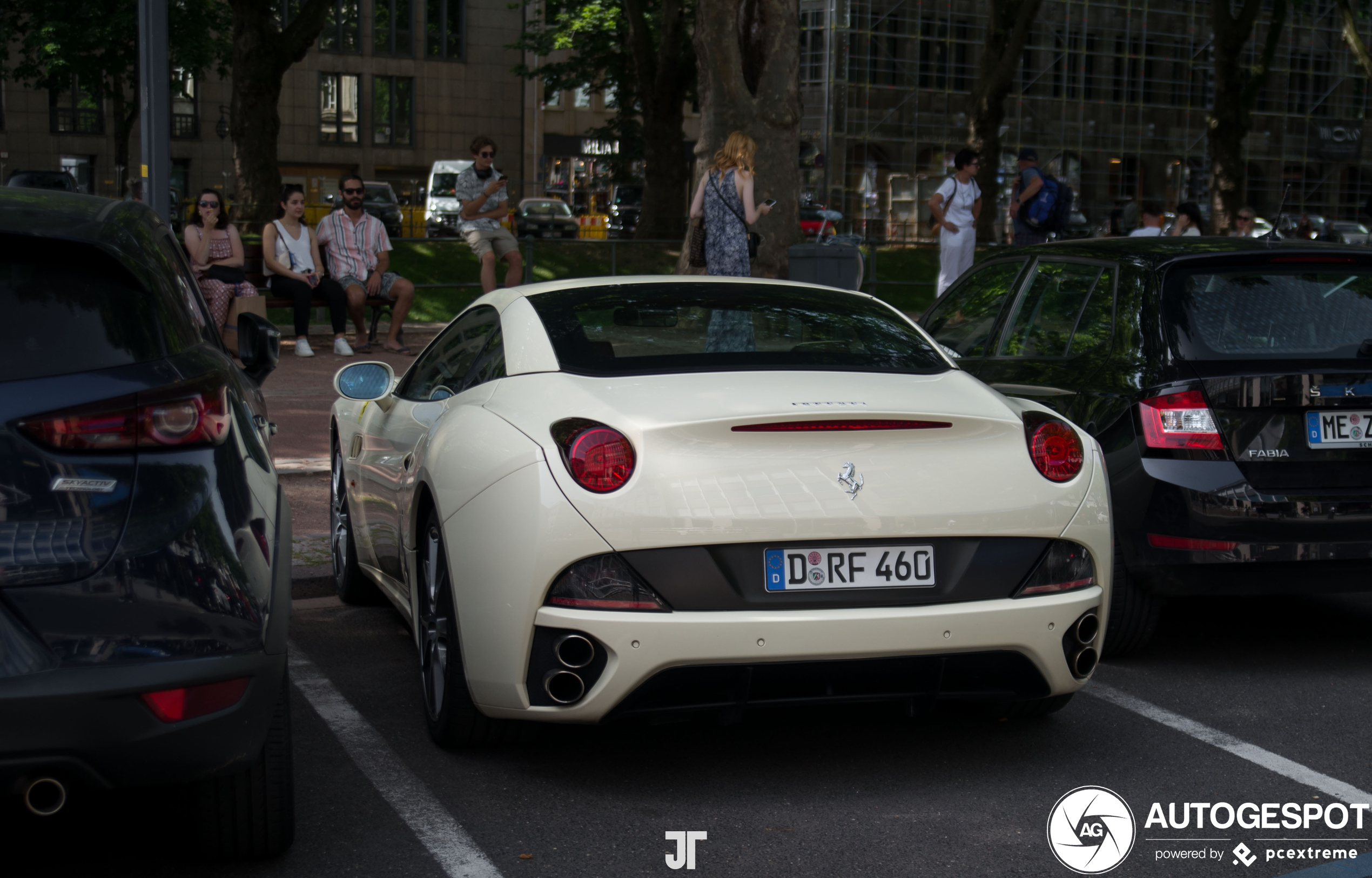 Ferrari California