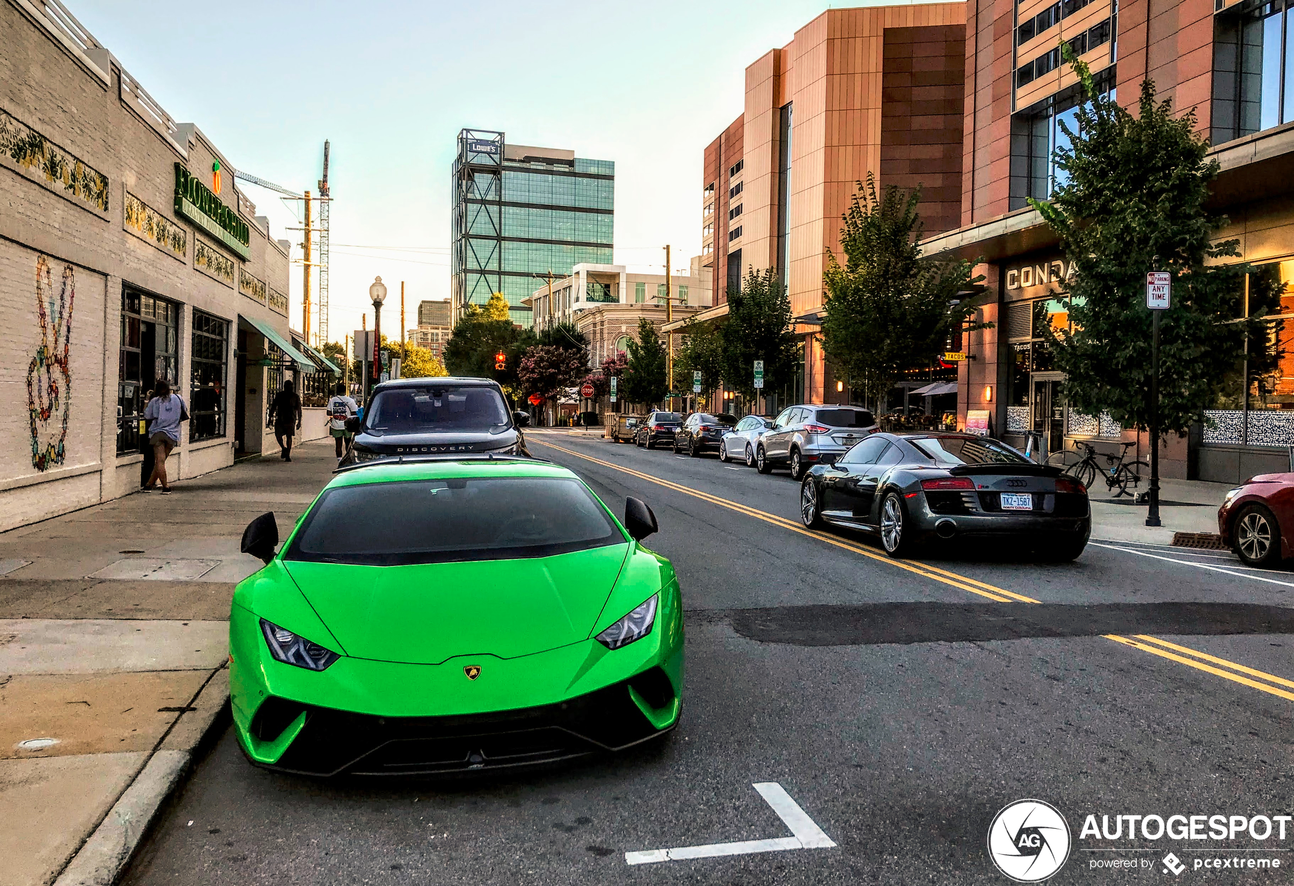 Lamborghini Huracán LP640-4 Performante