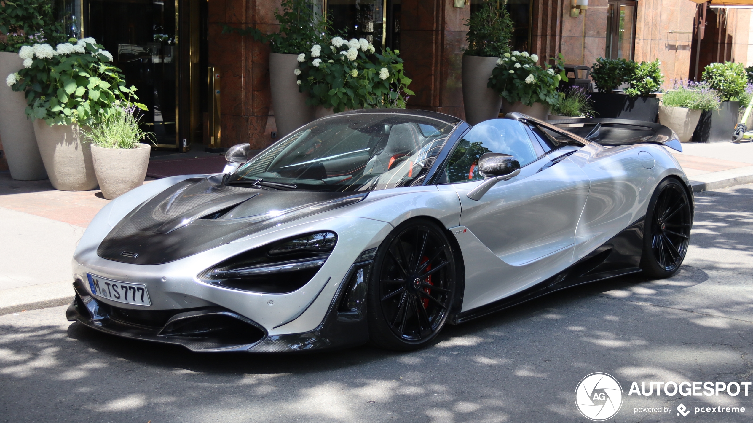 McLaren 720S Spider Novitec