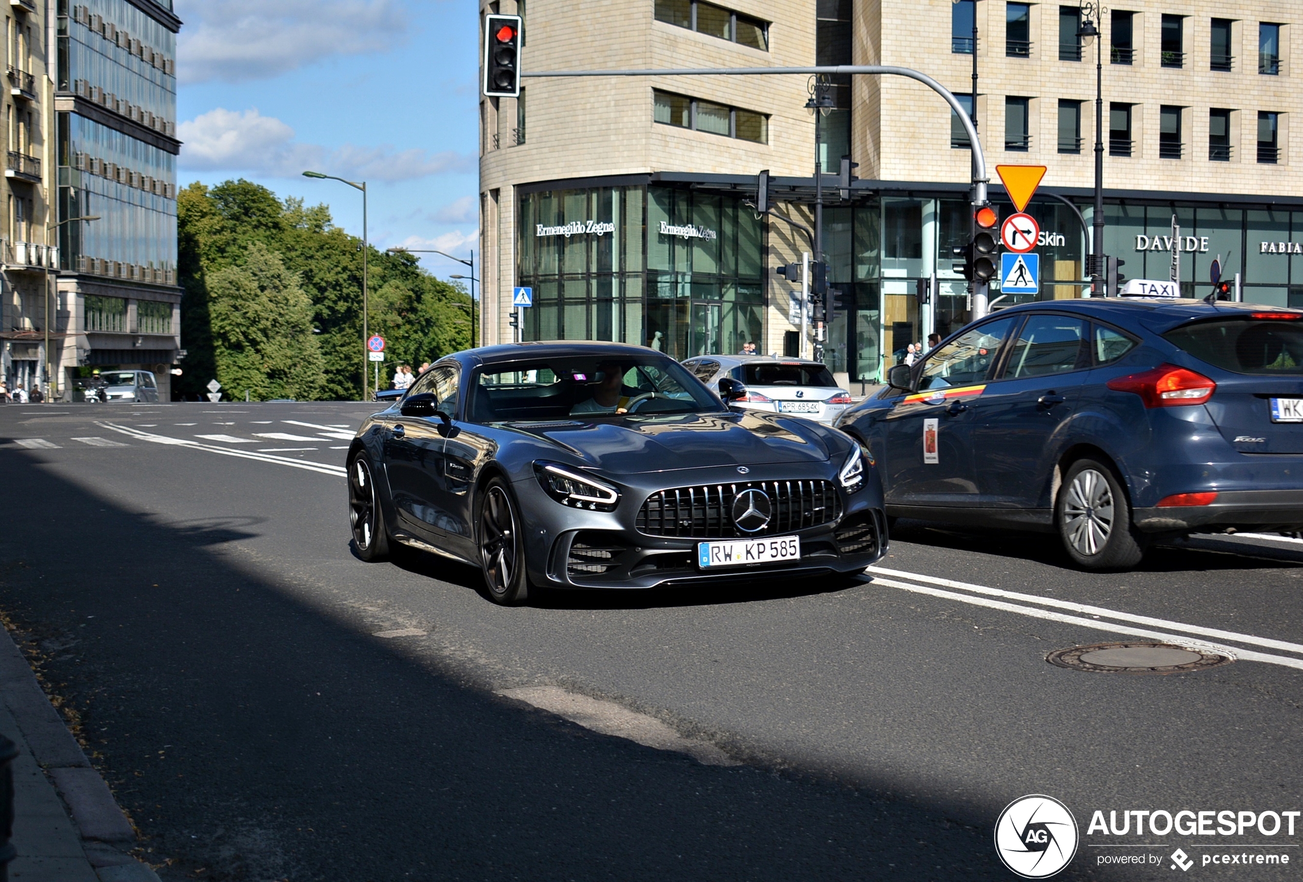 Mercedes-AMG GT R C190 2019