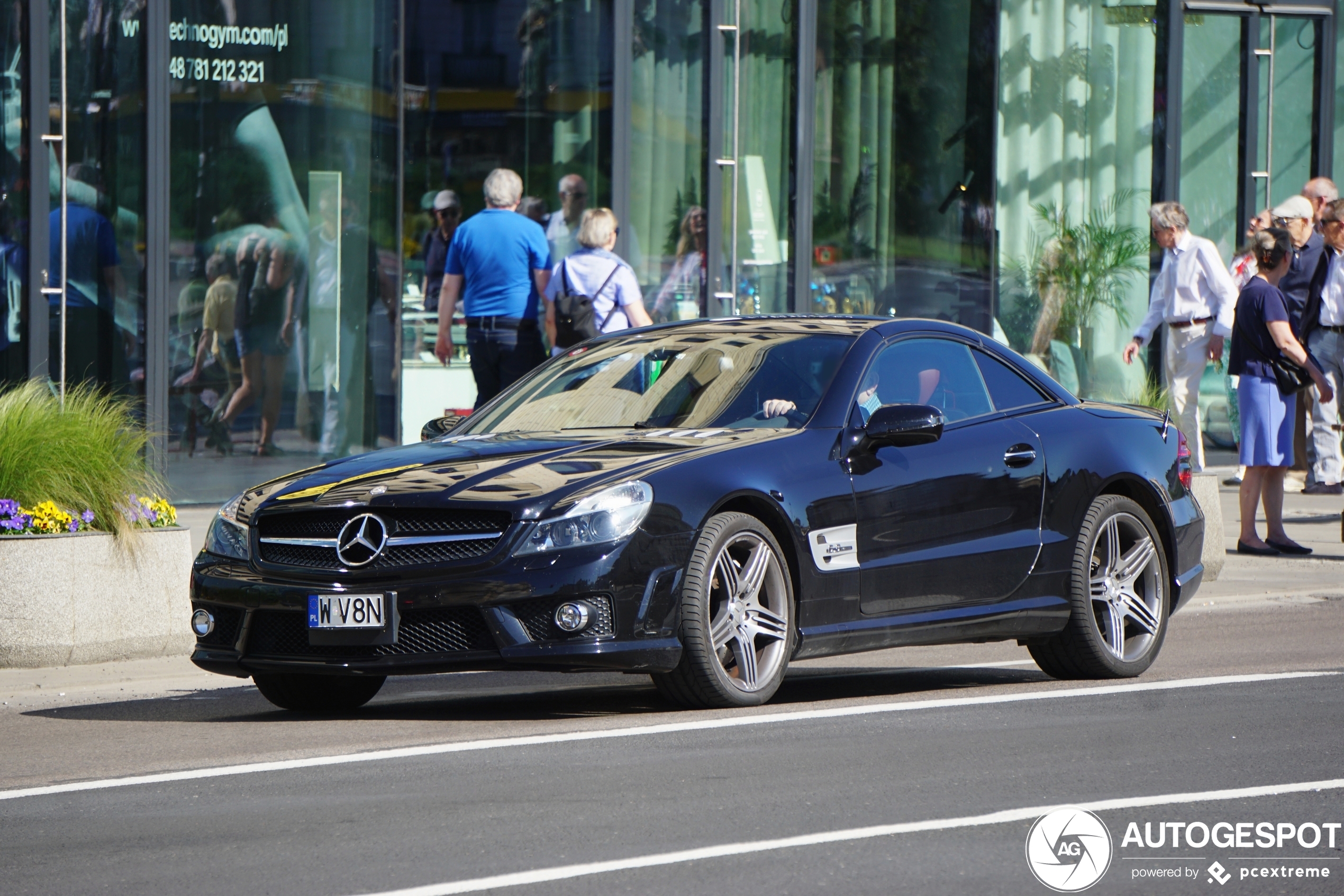 Mercedes-Benz SL 63 AMG