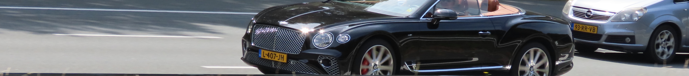 Bentley Continental GTC V8 2020