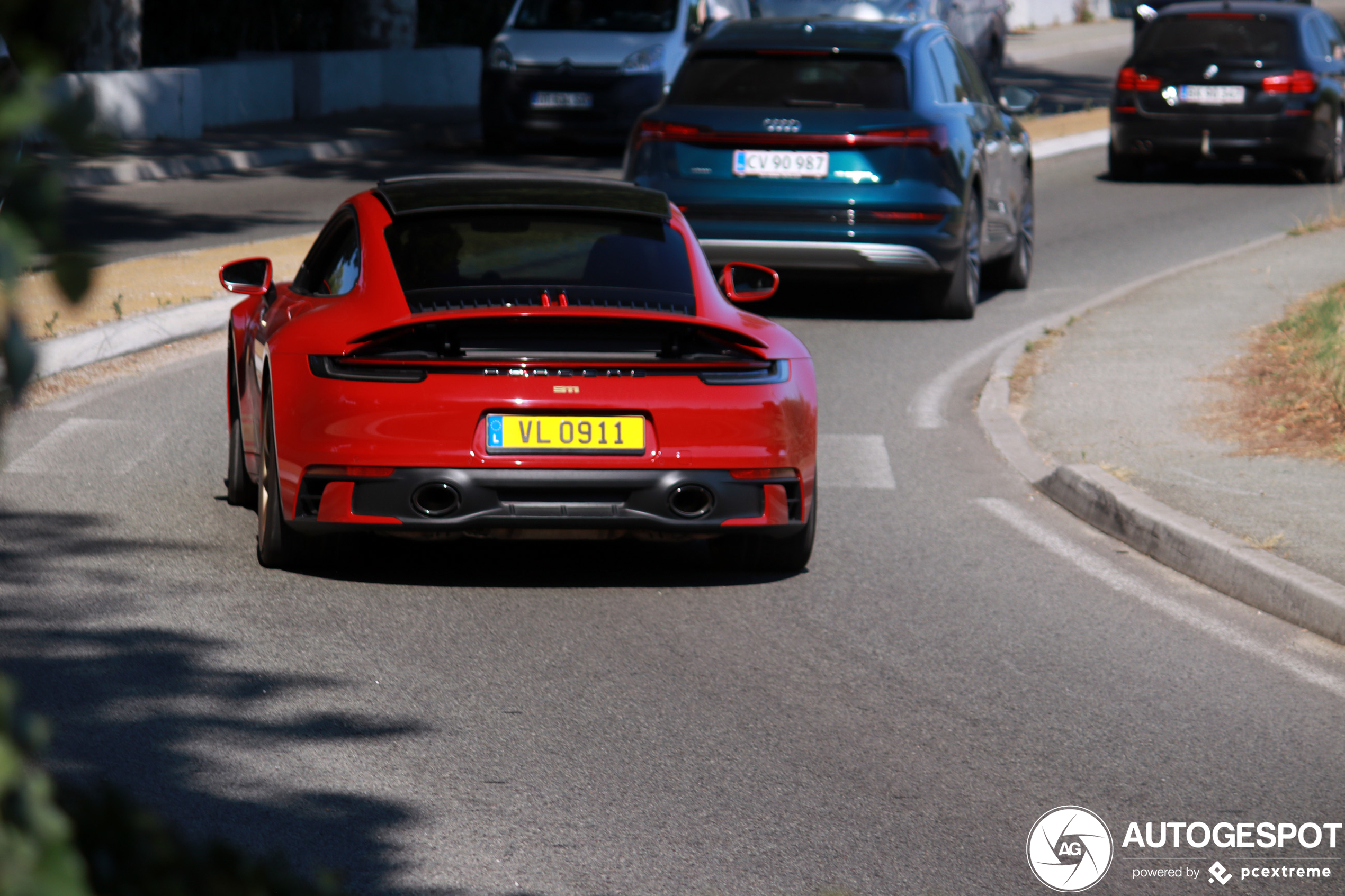 Porsche 992 Carrera 4S