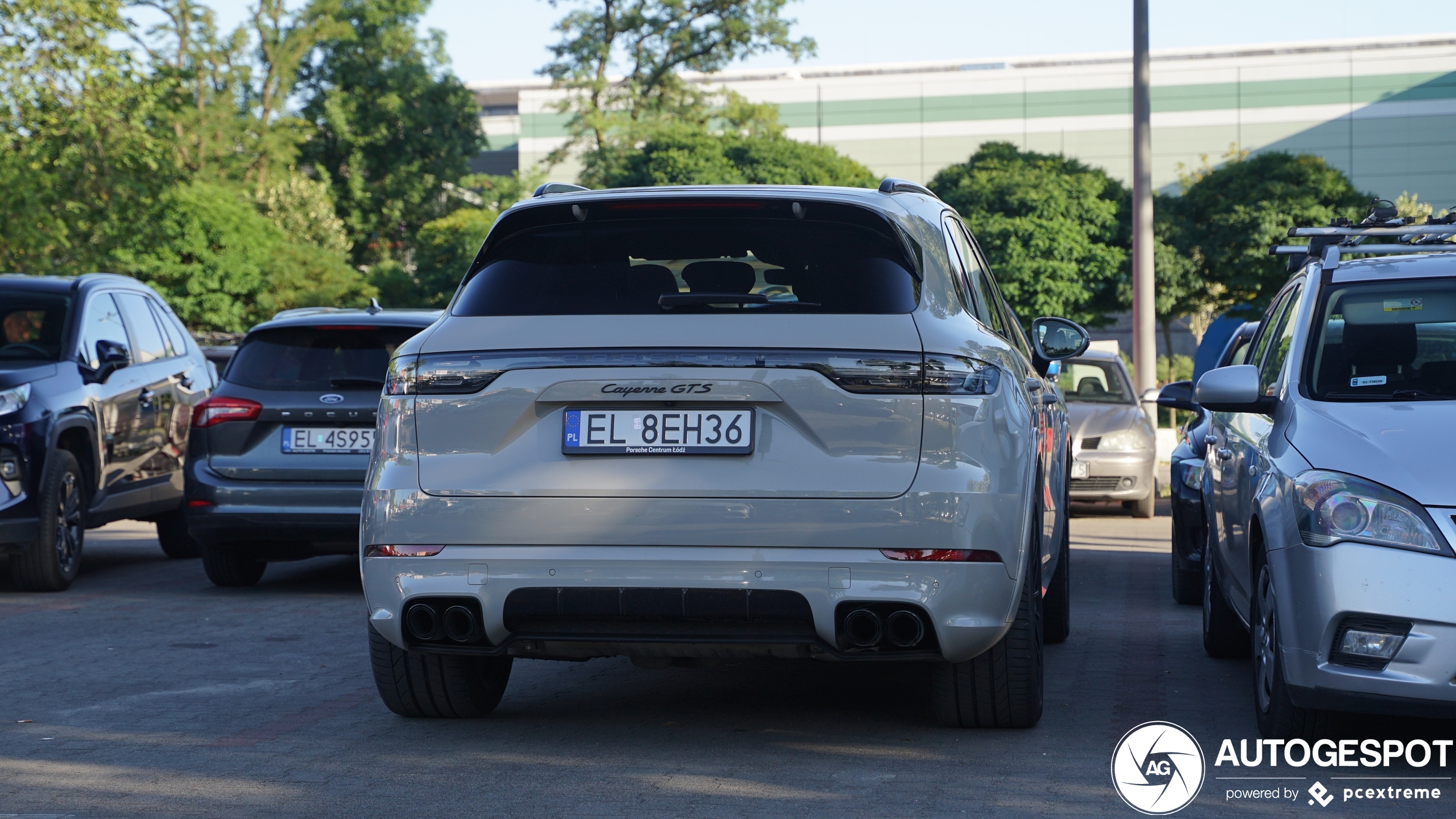 Porsche 9YA Cayenne GTS