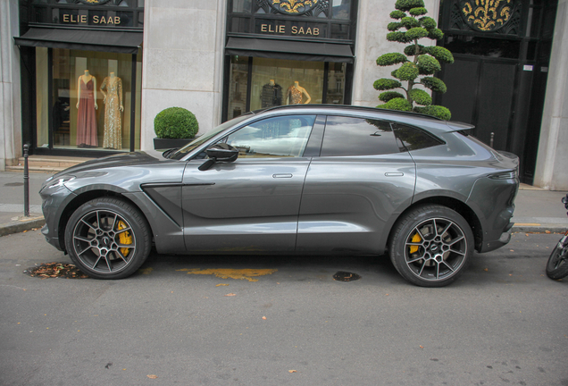 Aston Martin DBX