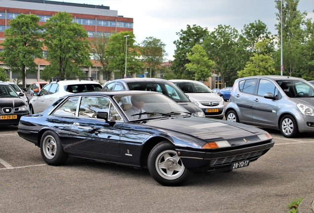 Ferrari 365 GT4 2+2