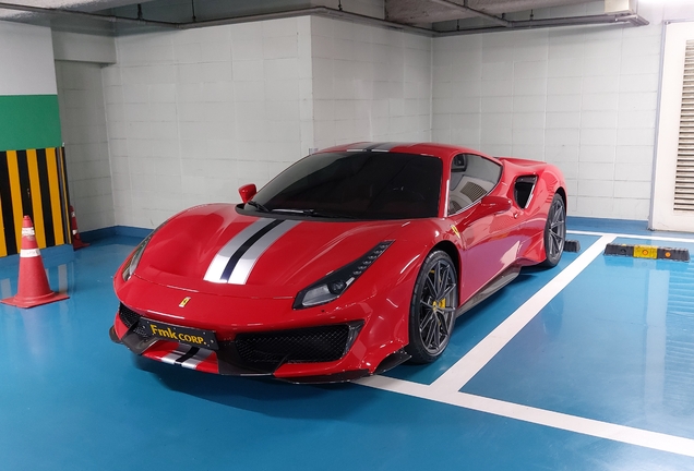 Ferrari 488 Pista