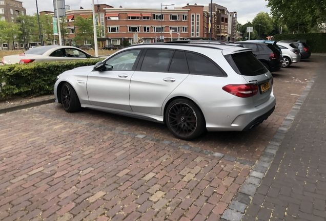 Mercedes-AMG C 63 Estate S205