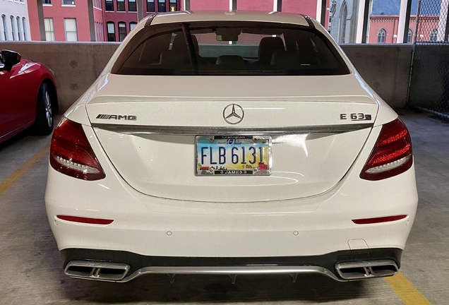 Mercedes-AMG E 63 S W213