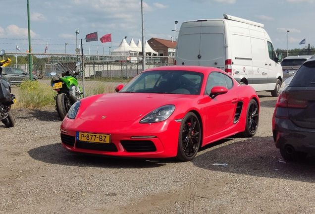 Porsche 718 Cayman S