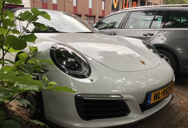 Porsche 991 Carrera 4S Cabriolet MkII