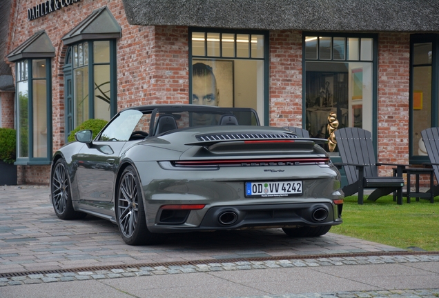 Porsche 992 Turbo Cabriolet