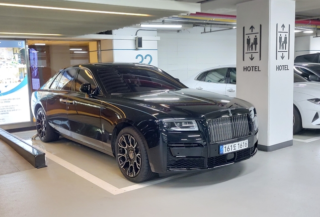 Rolls-Royce Ghost Black Badge 2021