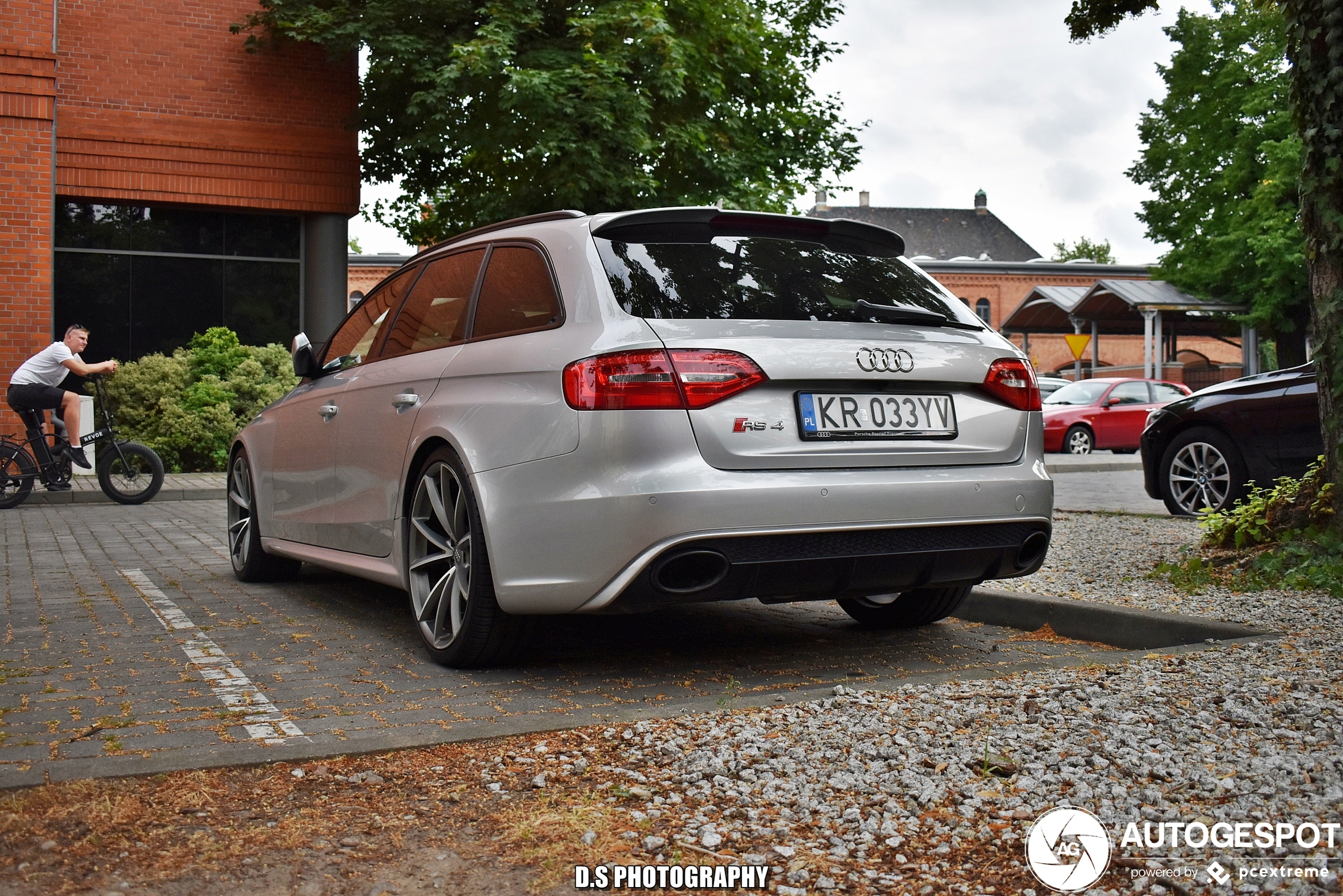 Audi RS4 Avant B8