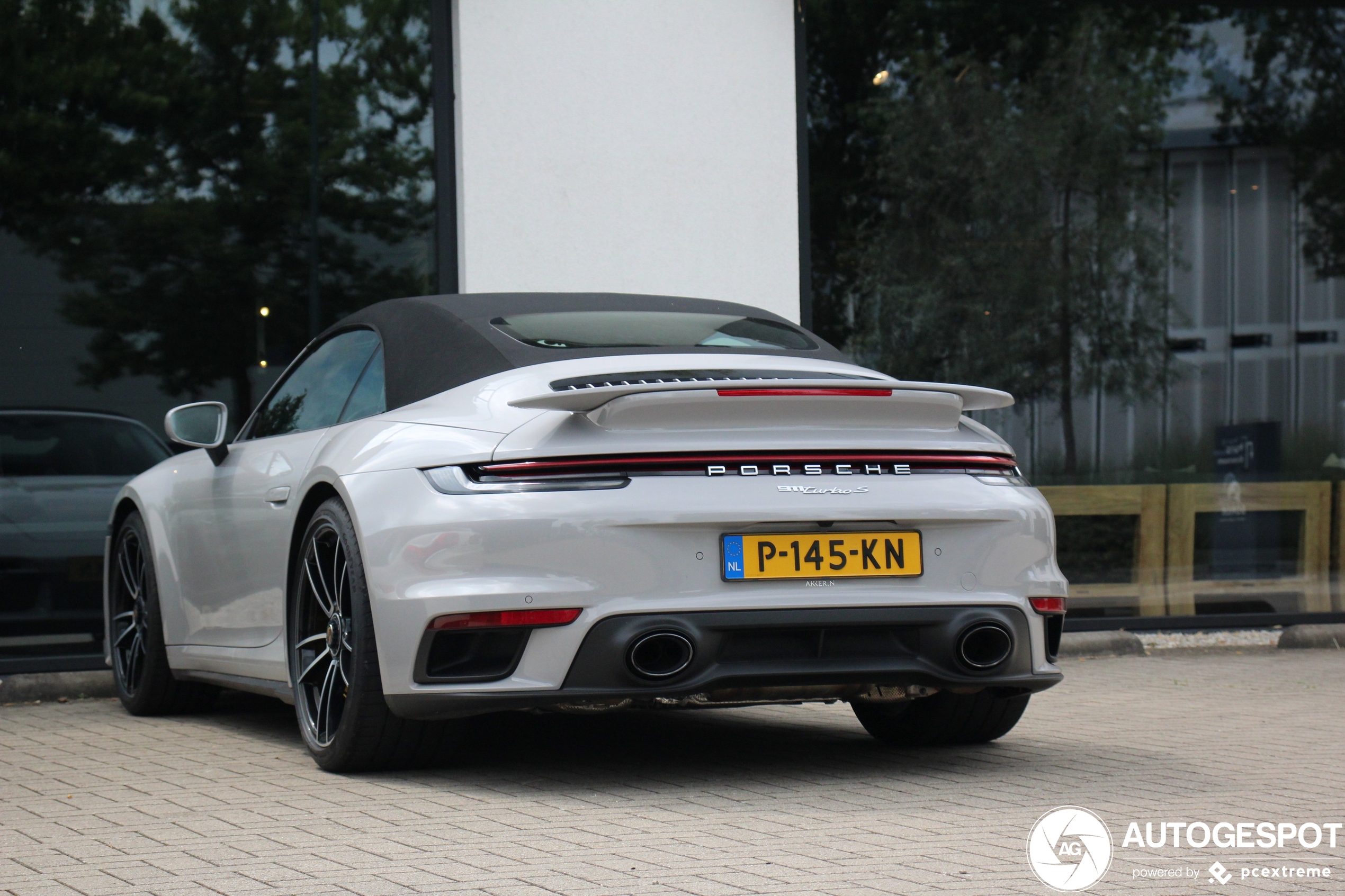 Porsche 992 Turbo S Cabriolet