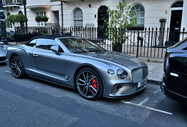 Bentley Continental GTC 2019