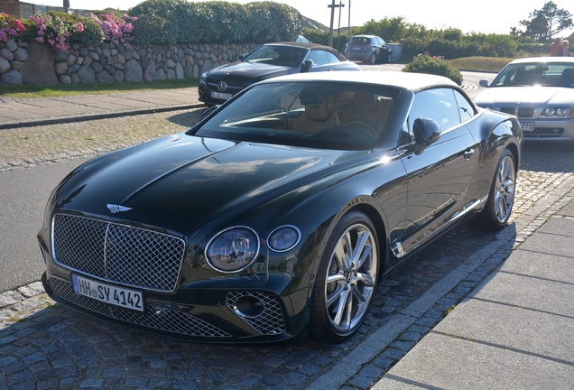 Bentley Continental GTC V8 2020