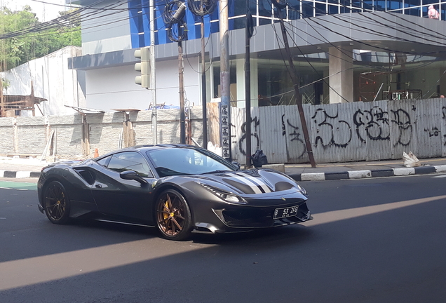 Ferrari 488 Pista