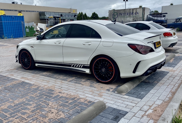 Mercedes-AMG CLA 45 C117 2017