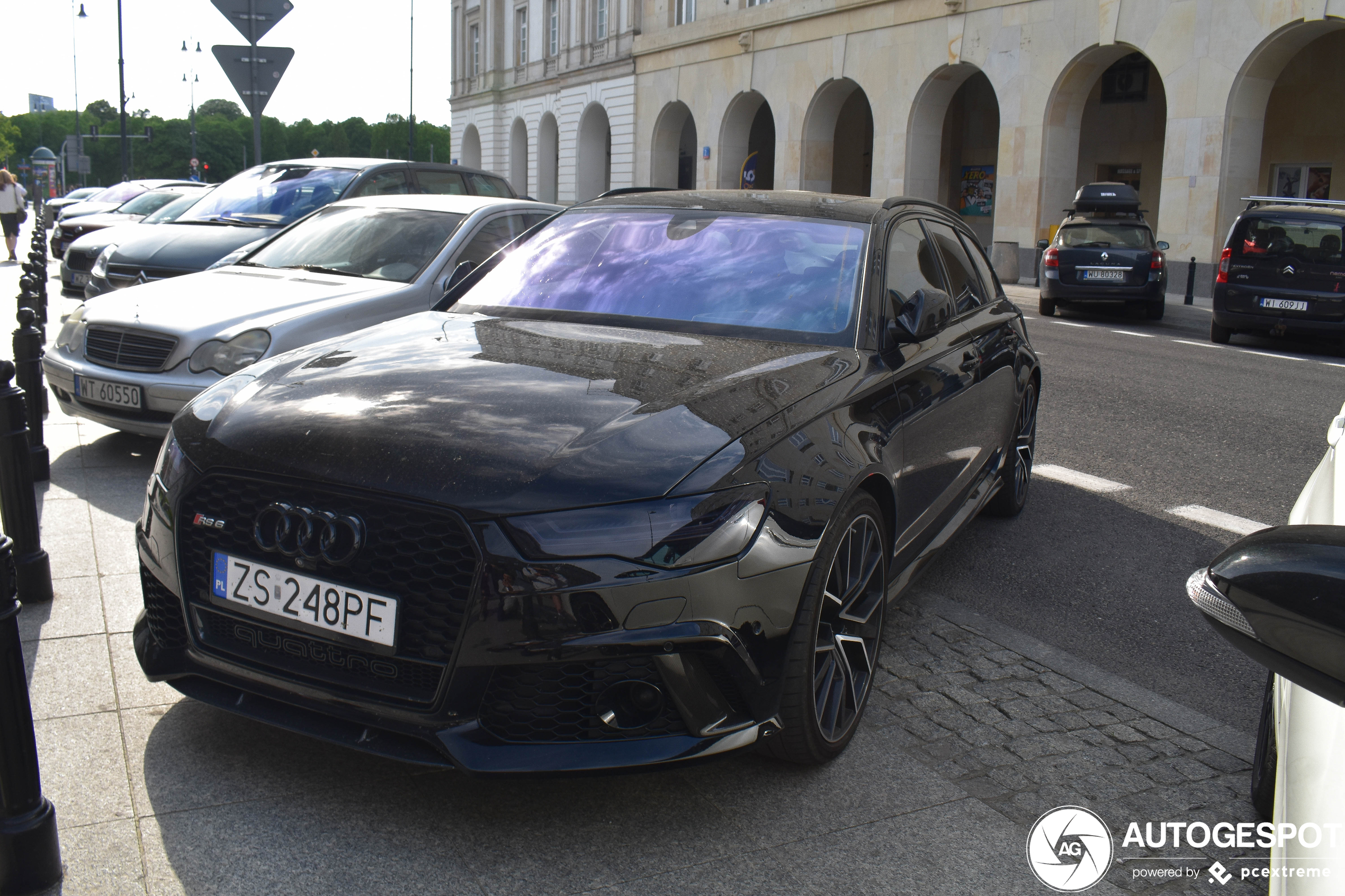 Audi RS6 Avant C7 2015