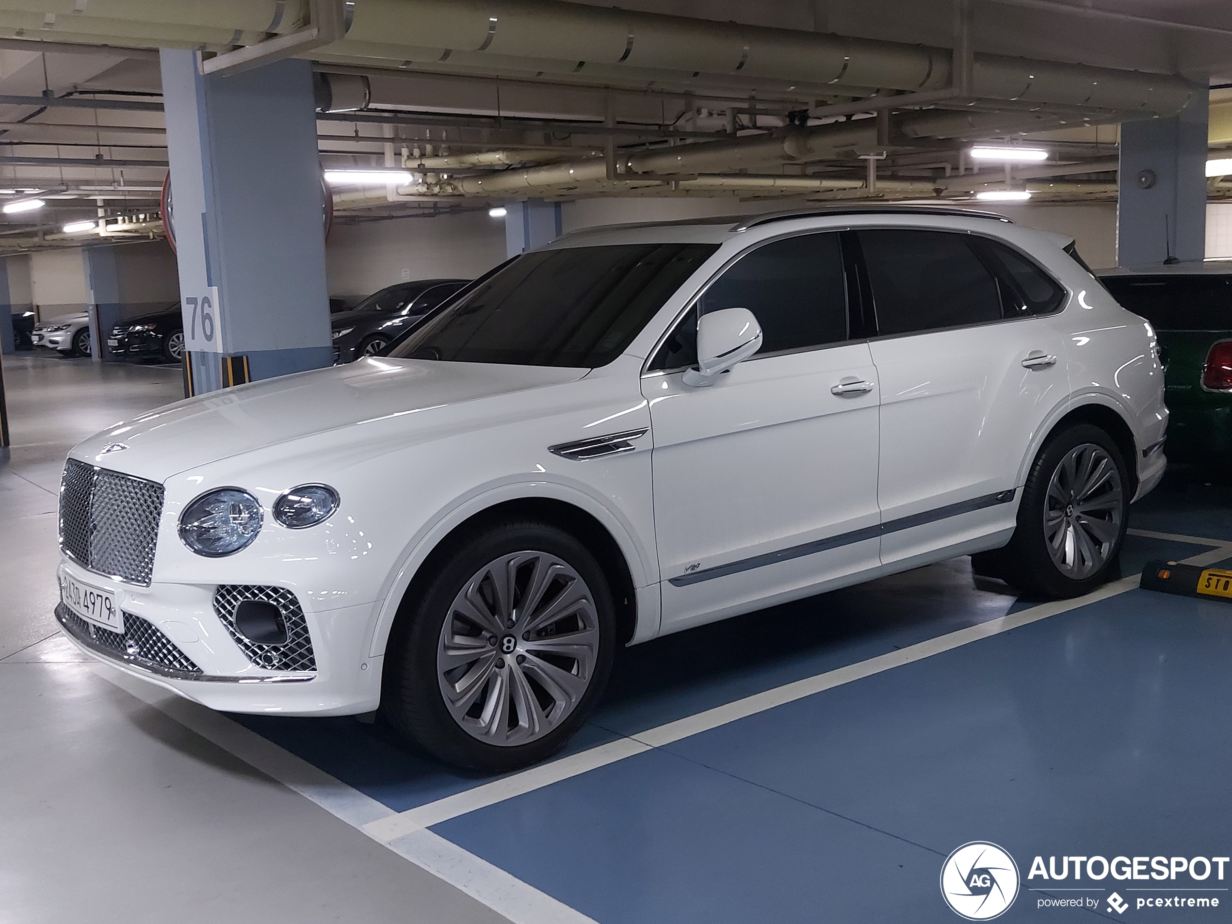 Bentley Bentayga V8 2021