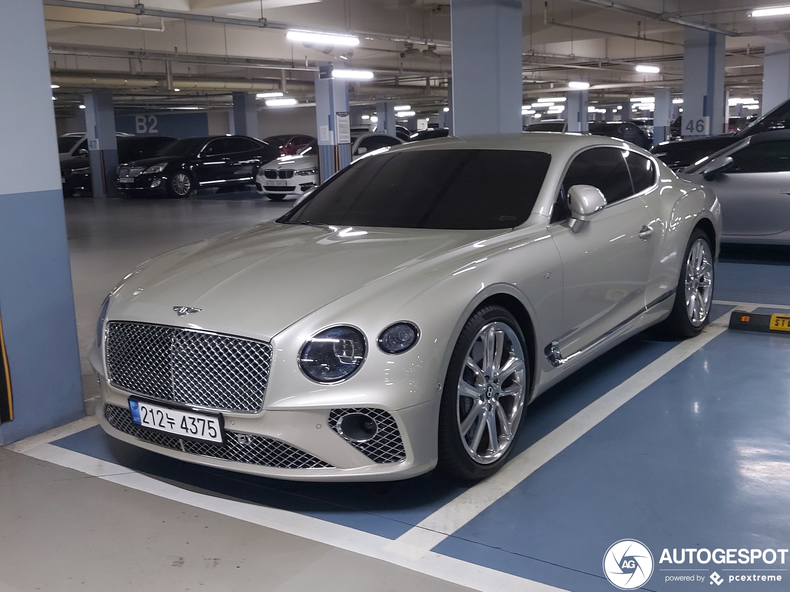 Bentley Continental GT V8 2020