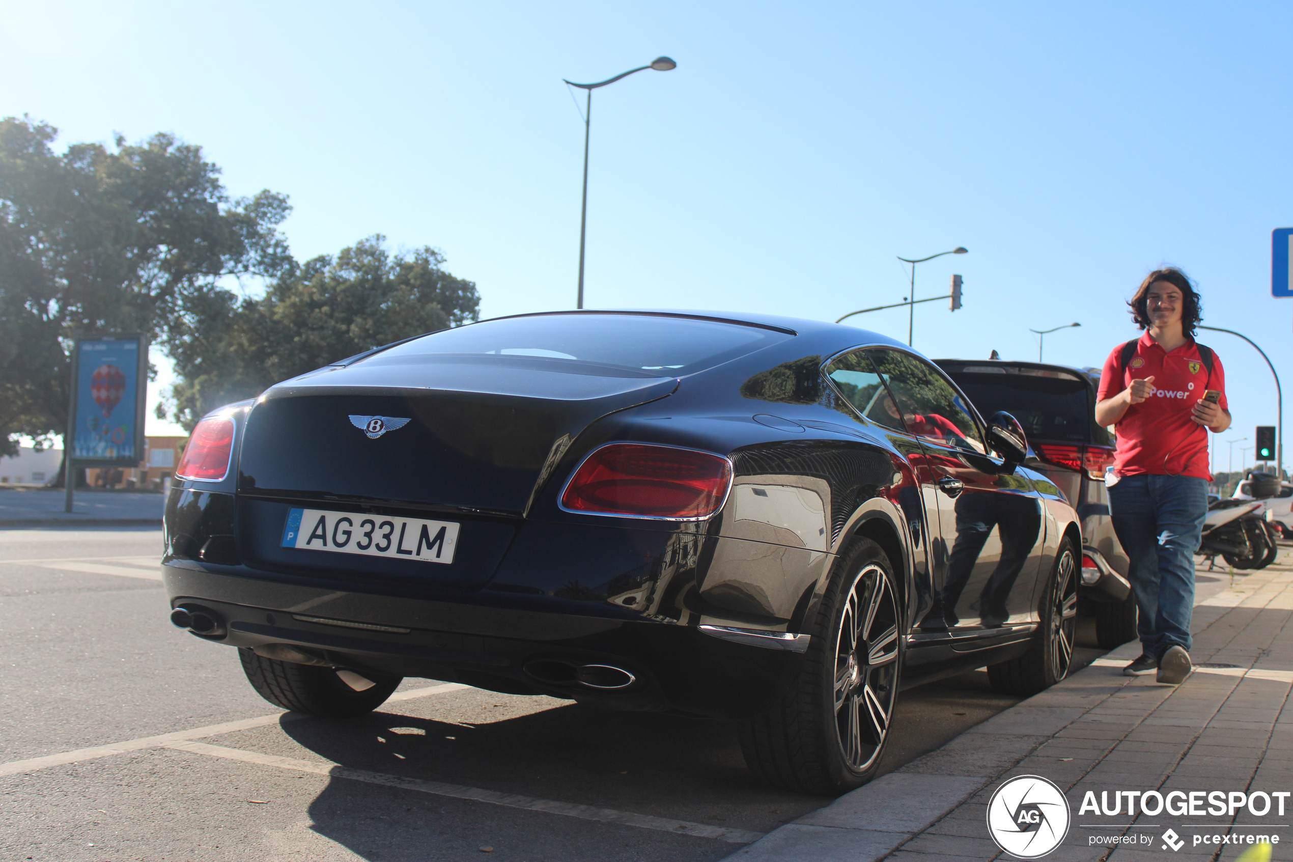 Bentley Continental GT V8