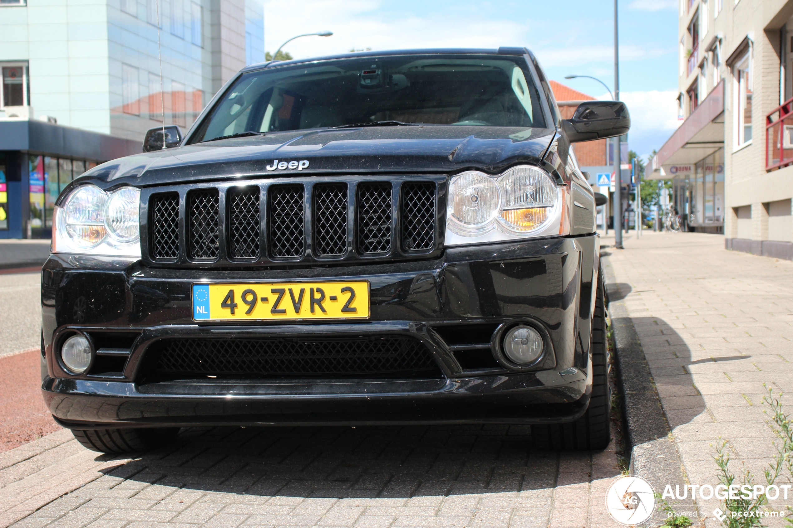 Jeep Grand Cherokee SRT-8 2005