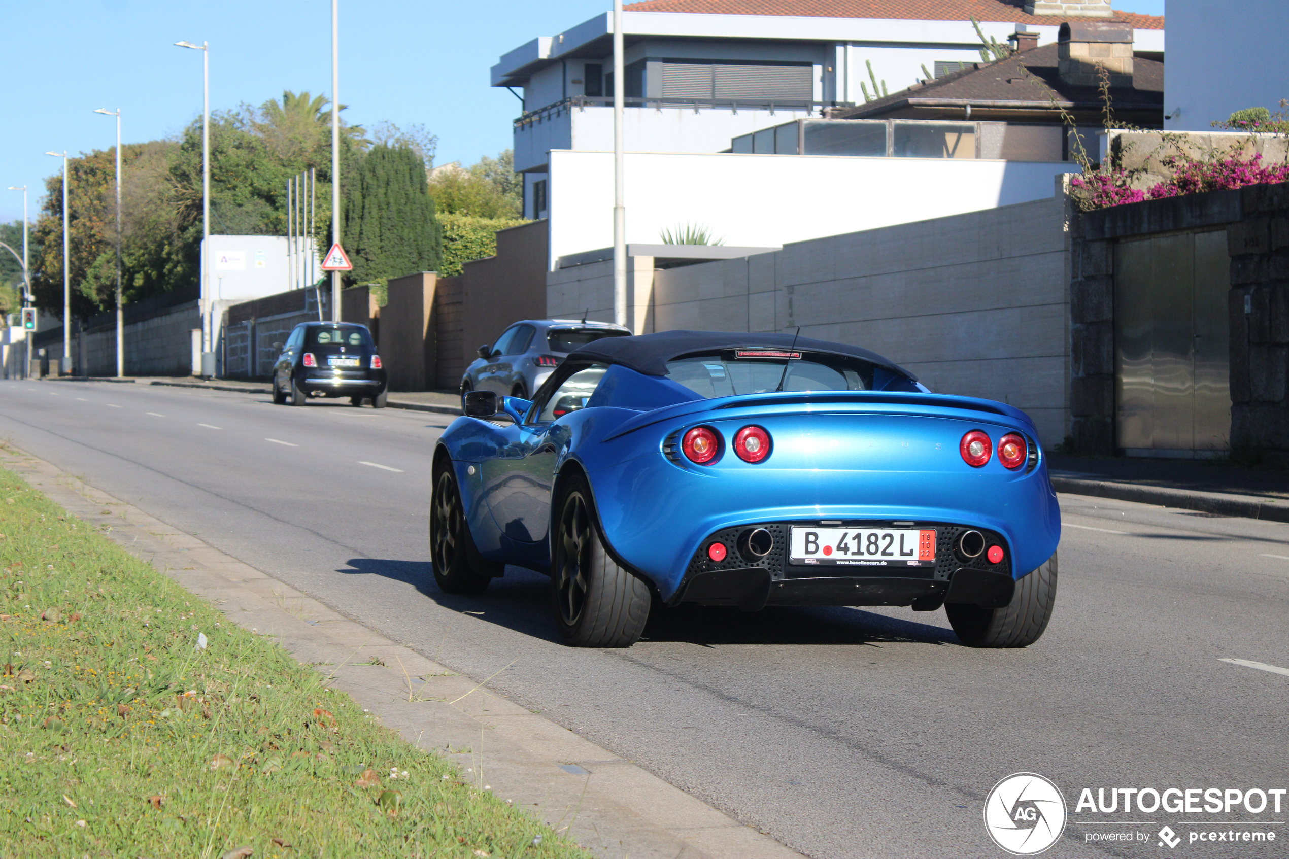 Lotus Elise S2 111S