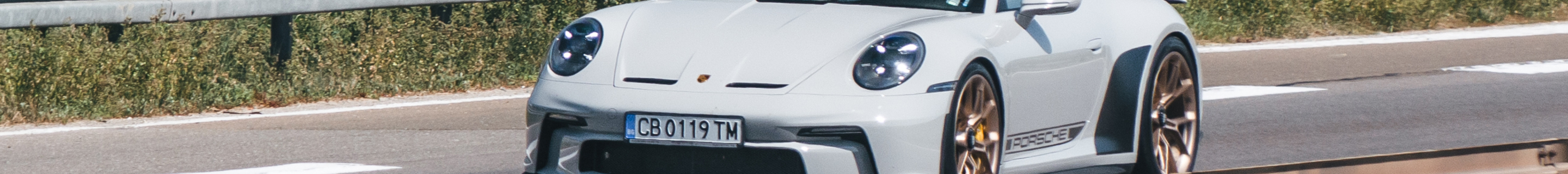 Porsche 992 GT3 Touring