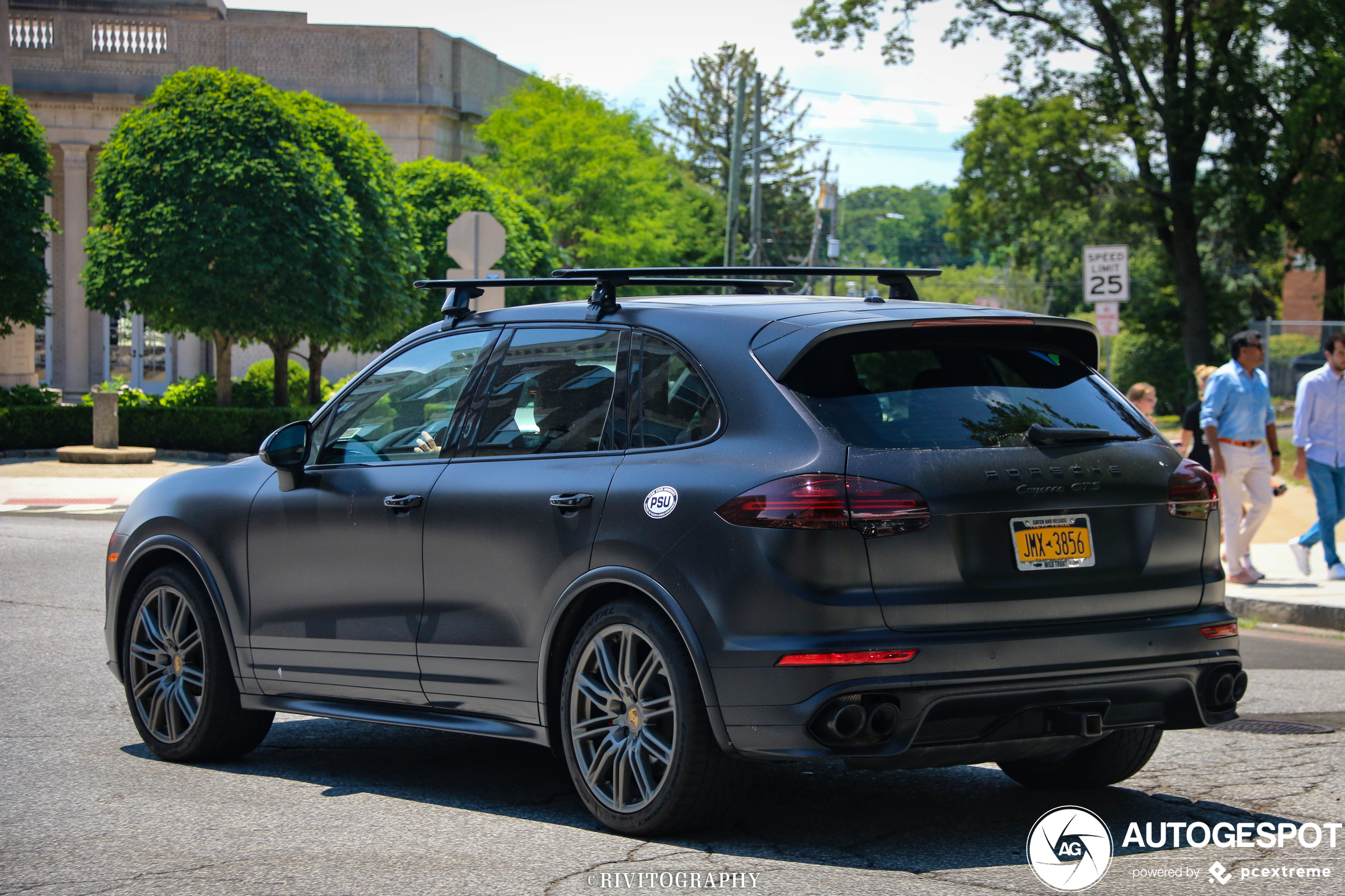 Porsche 958 Cayenne GTS MkII