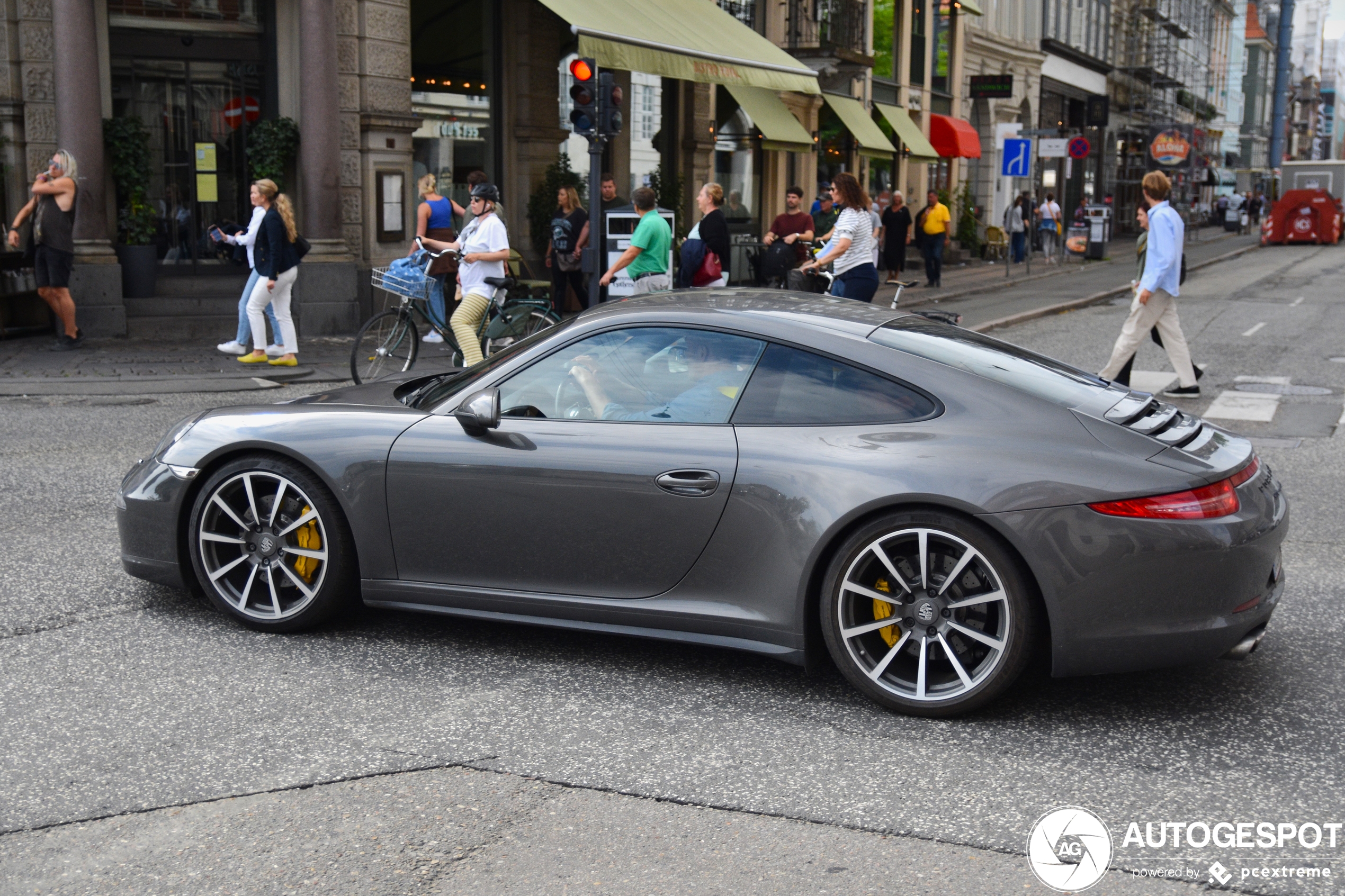 Porsche 991 Carrera 4S MkI