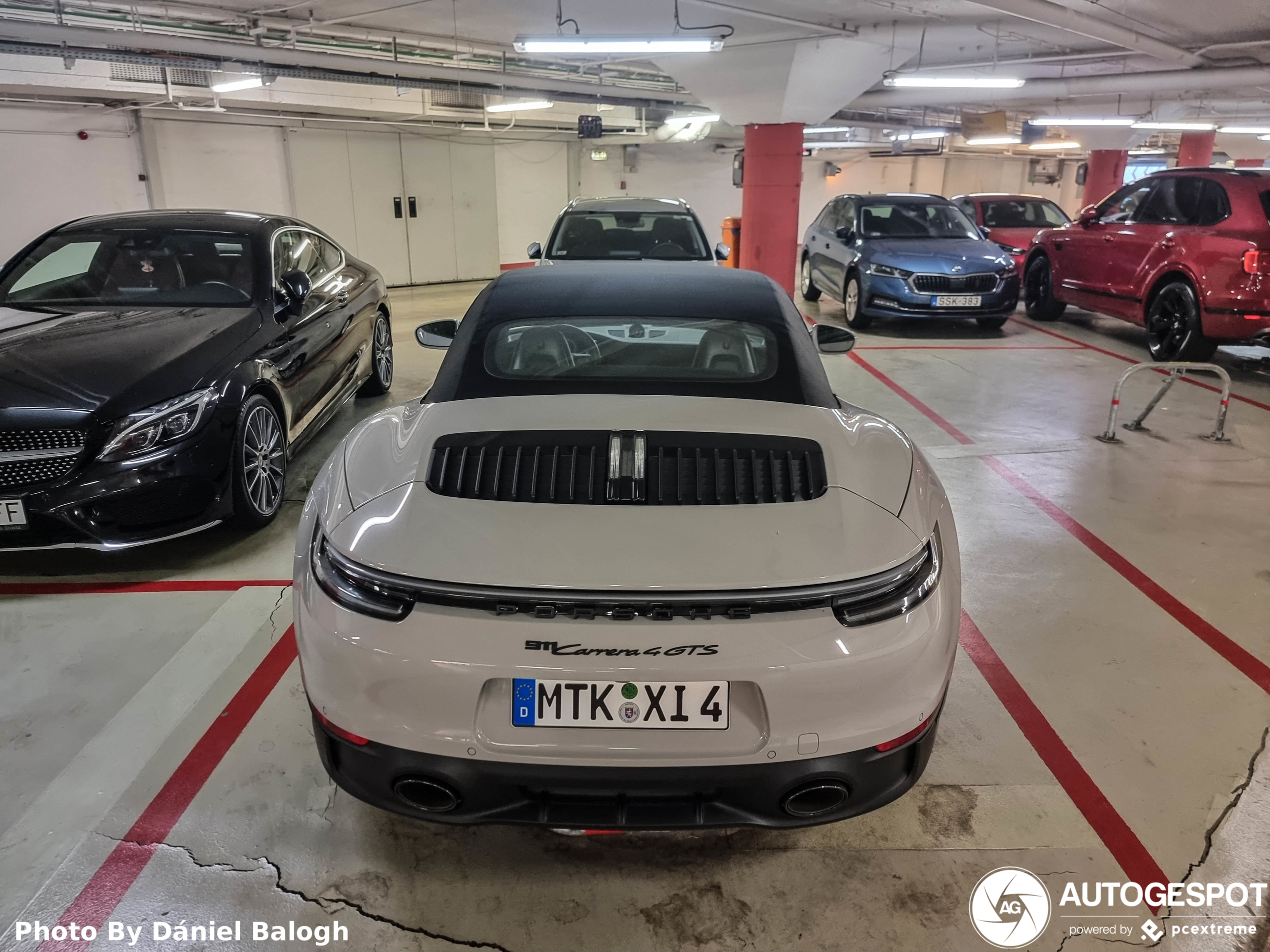 Porsche 992 Carrera 4 GTS Cabriolet