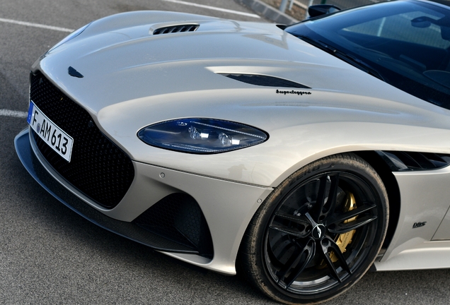 Aston Martin DBS Superleggera Volante