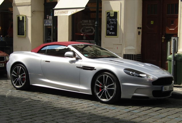 Aston Martin DBS Volante