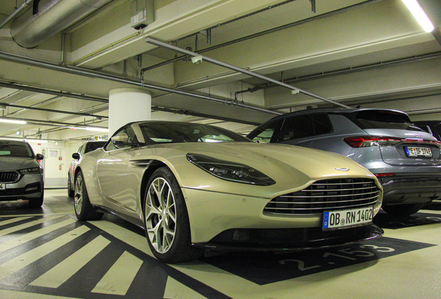 Aston Martin DB11 V8 Volante