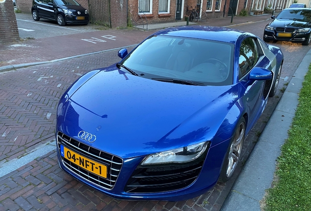 Audi R8 V10