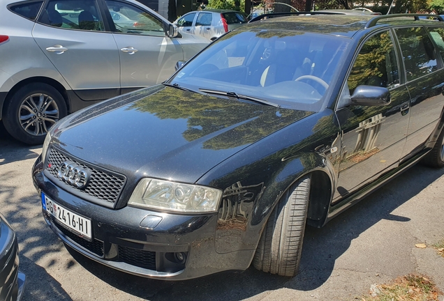 Audi RS6 Avant C5