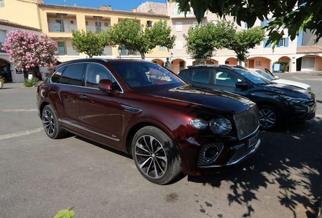 Bentley Bentayga Hybrid 2021 First Edition