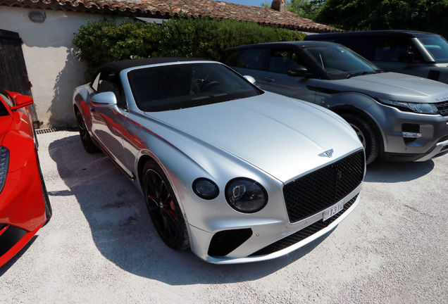 Bentley Continental GTC V8 2020