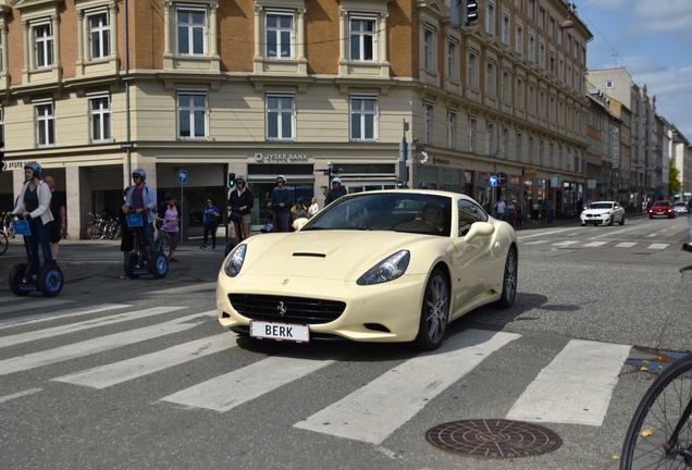 Ferrari California