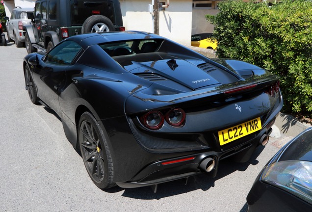 Ferrari F8 Spider