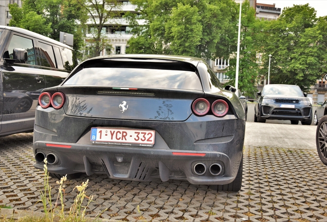 Ferrari GTC4Lusso T