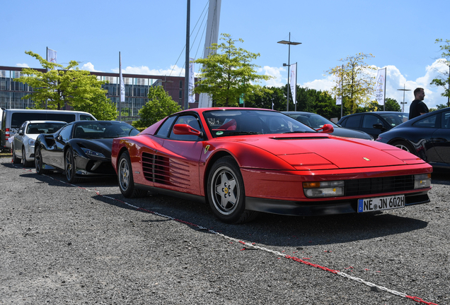 Ferrari Testarossa