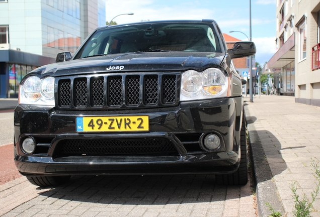 Jeep Grand Cherokee SRT-8 2005