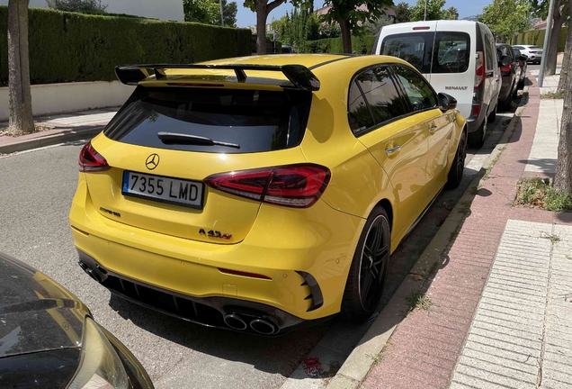 Mercedes-AMG A 45 S W177