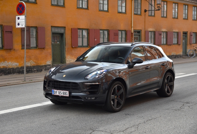 Porsche 95B Macan GTS