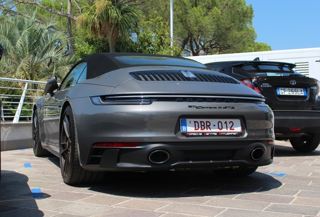 Porsche 992 Carrera 4 GTS Cabriolet