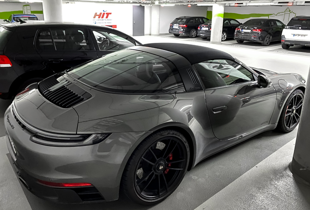 Porsche 992 Targa 4 GTS